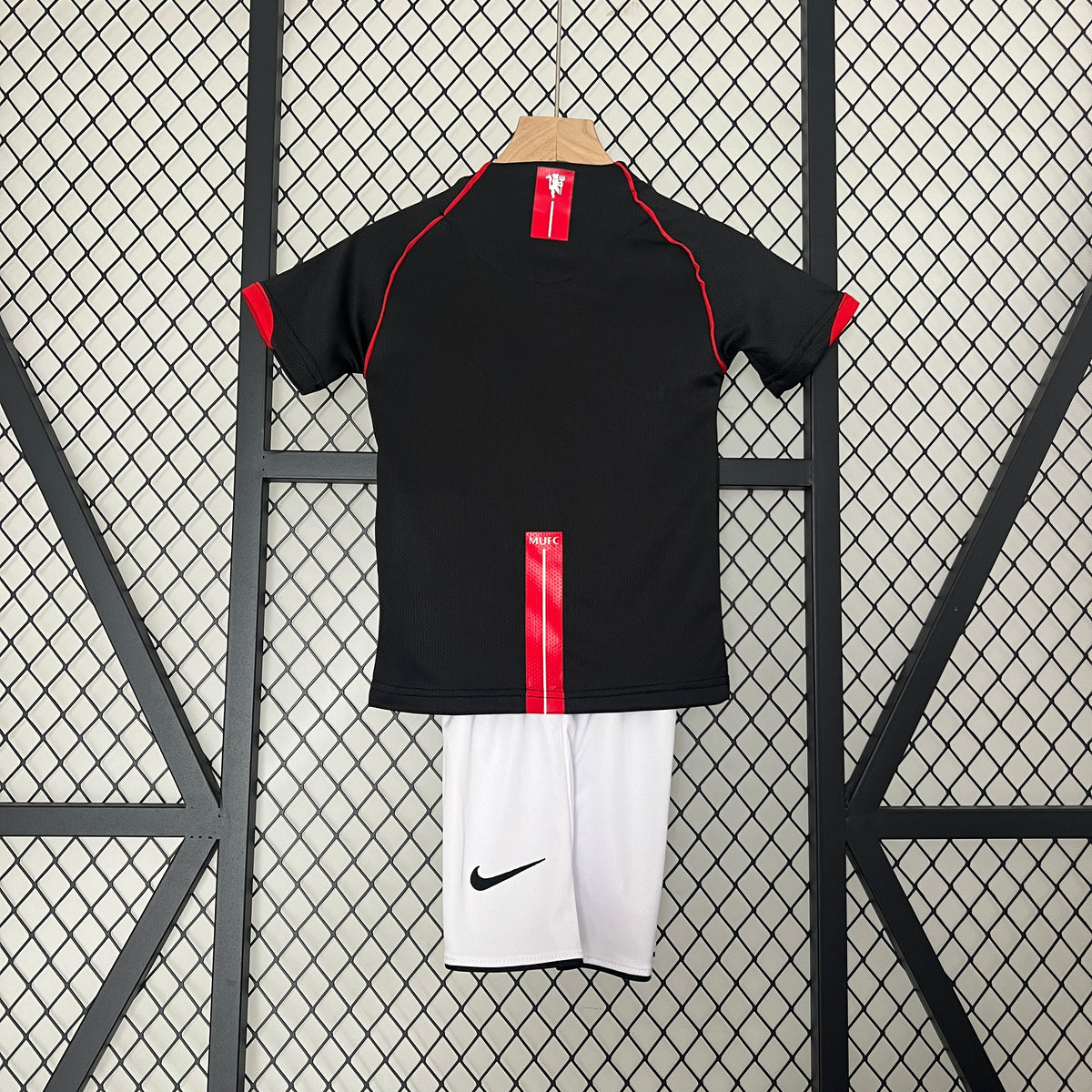 Kit Ensemble Football Manchester United Extérieur Enfant Rétro 2007/08