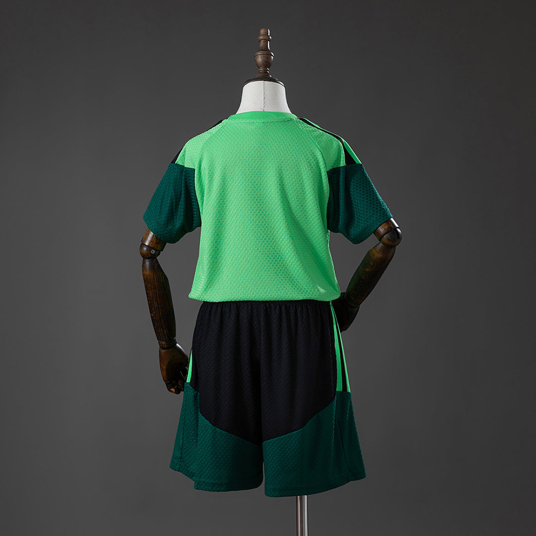 Kit Ensemble Football Mexique Entraînement Enfant 2026