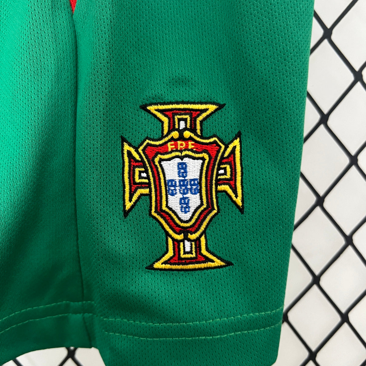 Kit Ensemble Football Portugal Domicile Enfant Rétro 2004