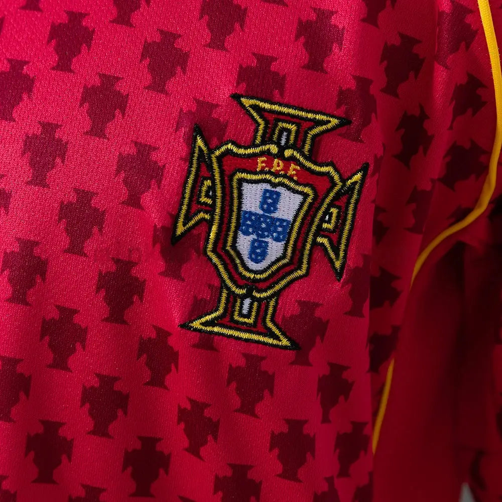 Kit Ensemble Football Portugal Domicile Enfant Rétro 2004