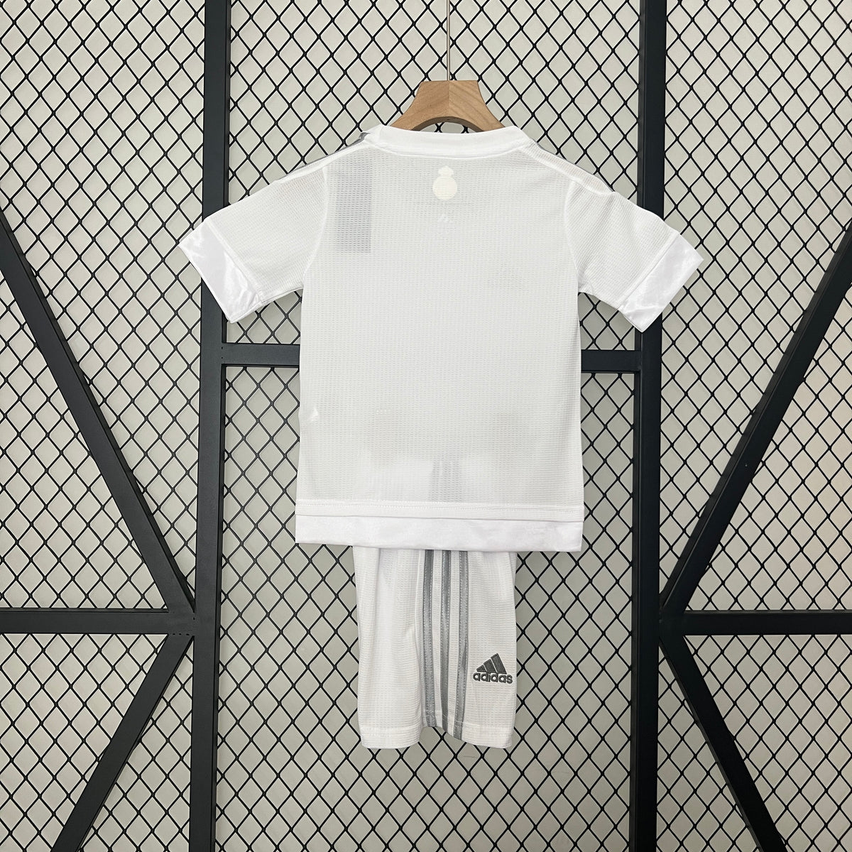 Kit Ensemble Football Real Madrid Domicile Enfant 2015/16