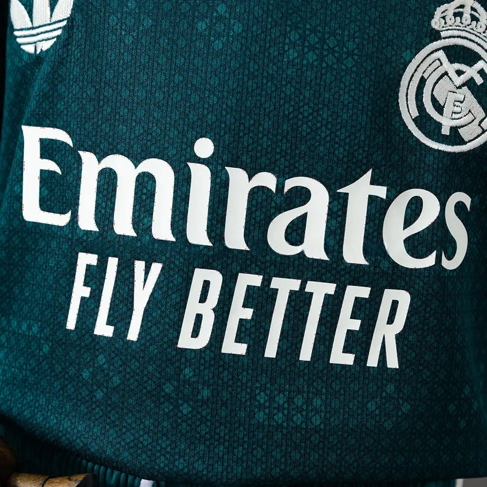 Kit Ensemble Football Real Madrid Extérieur Enfant 2026/27