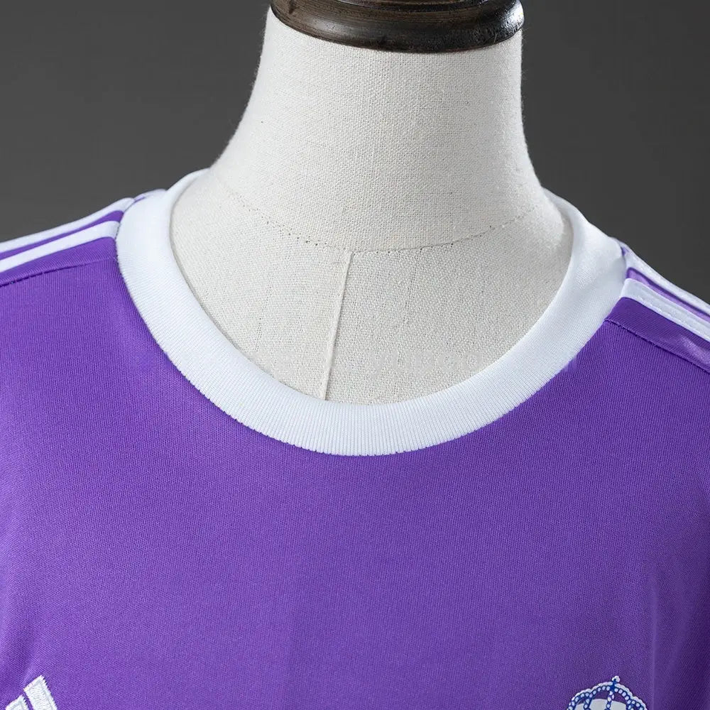 Kit Ensemble Football Real Madrid Extérieur Enfant Retro 2016/17