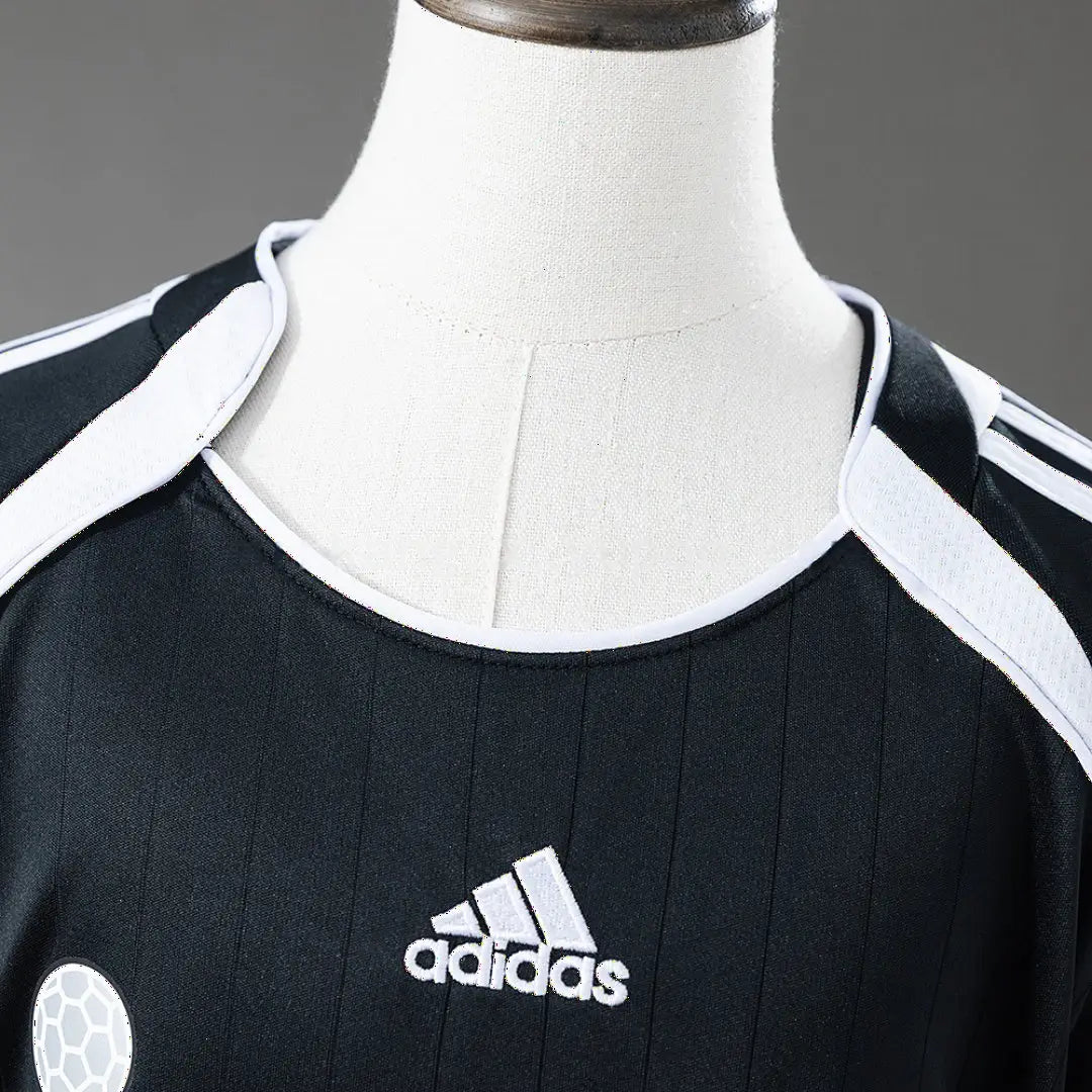 Kit Ensemble Football Troisième Extérieur Enfant Retro 2006/07