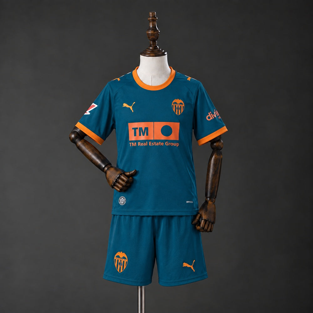 Kit Ensemble Football Valencia Extérieur 2026/27 .