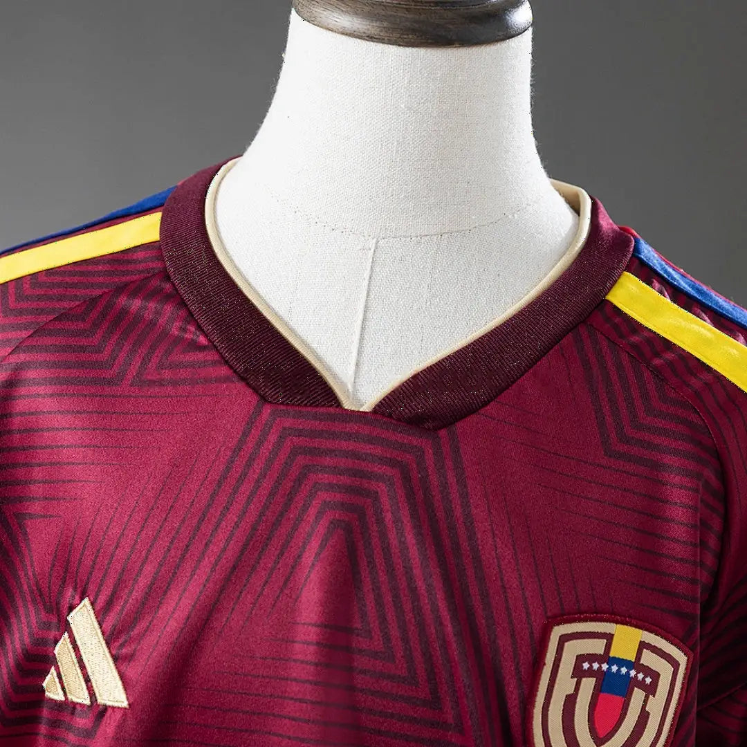 Kit Ensemble Football Venezuela Domicile Enfant 2026