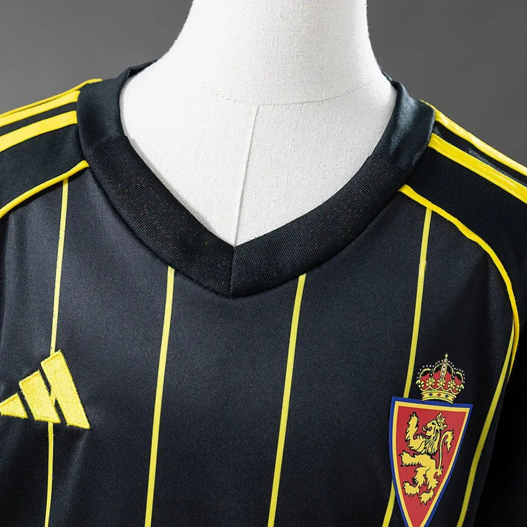 Kit Ensemble Football Zaragoza Extérieur Enfant 2025/26