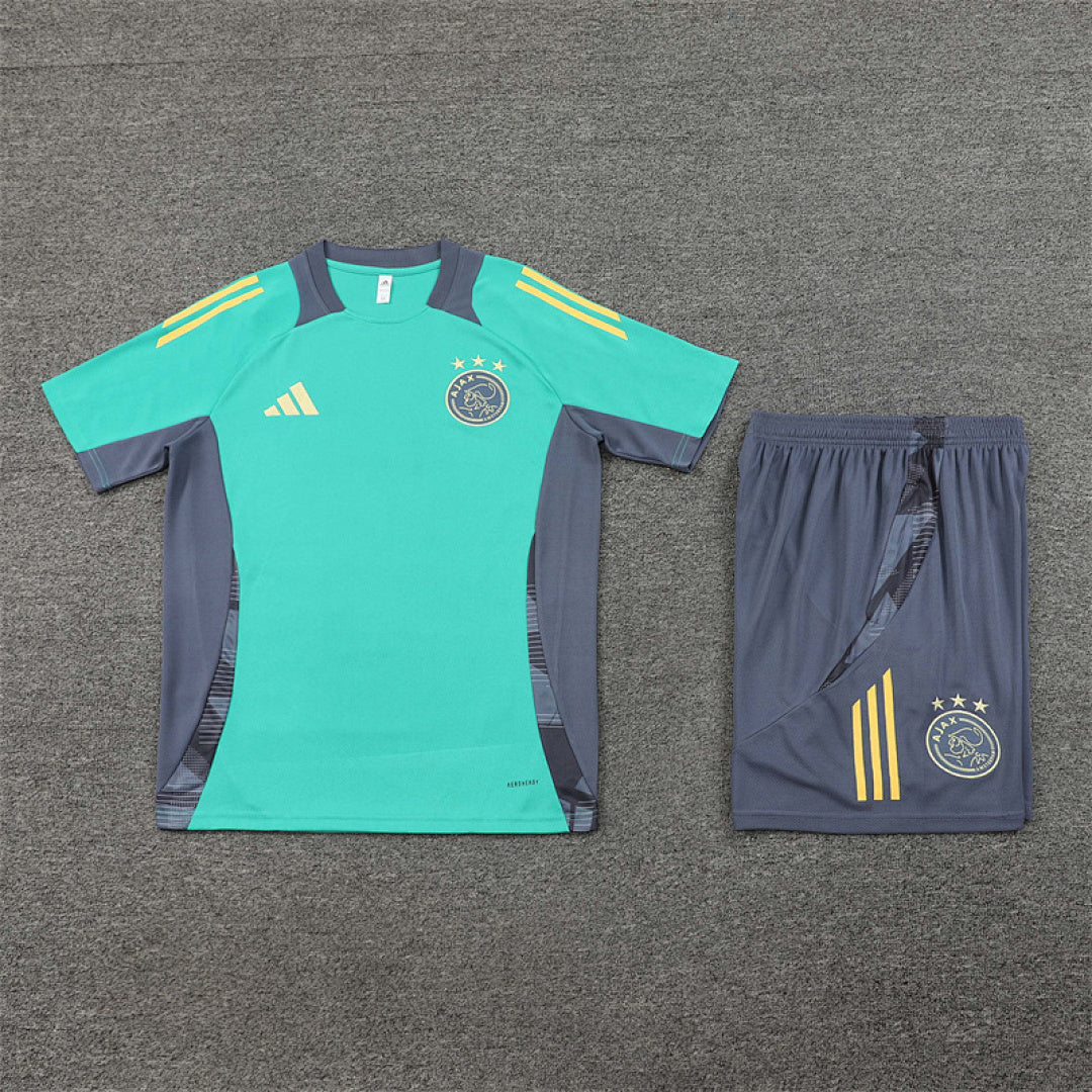 Kit football Ajax ensemble training 2024/25 - Adulte