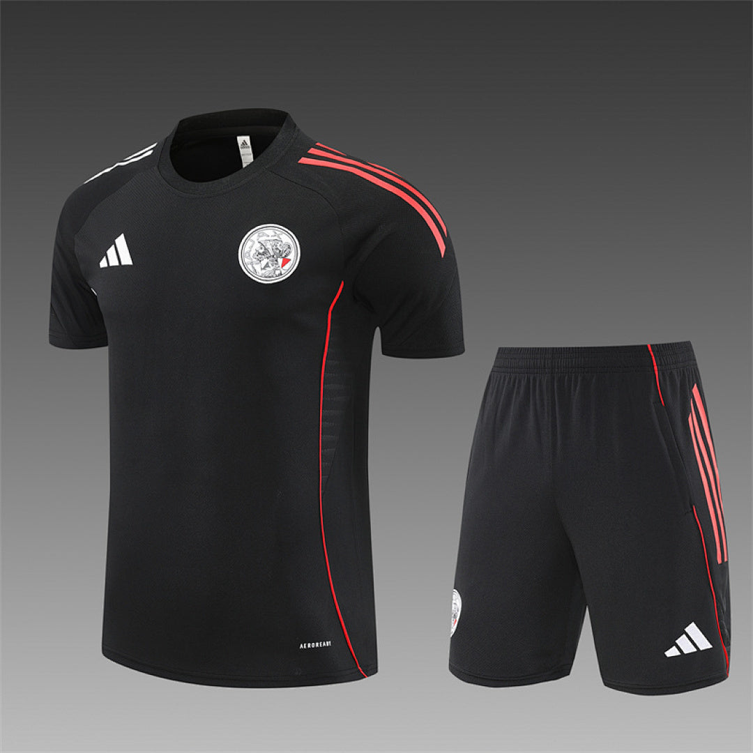 Kit Football Ajax Ensemble Training 2025/26 - Adulte / Enfant