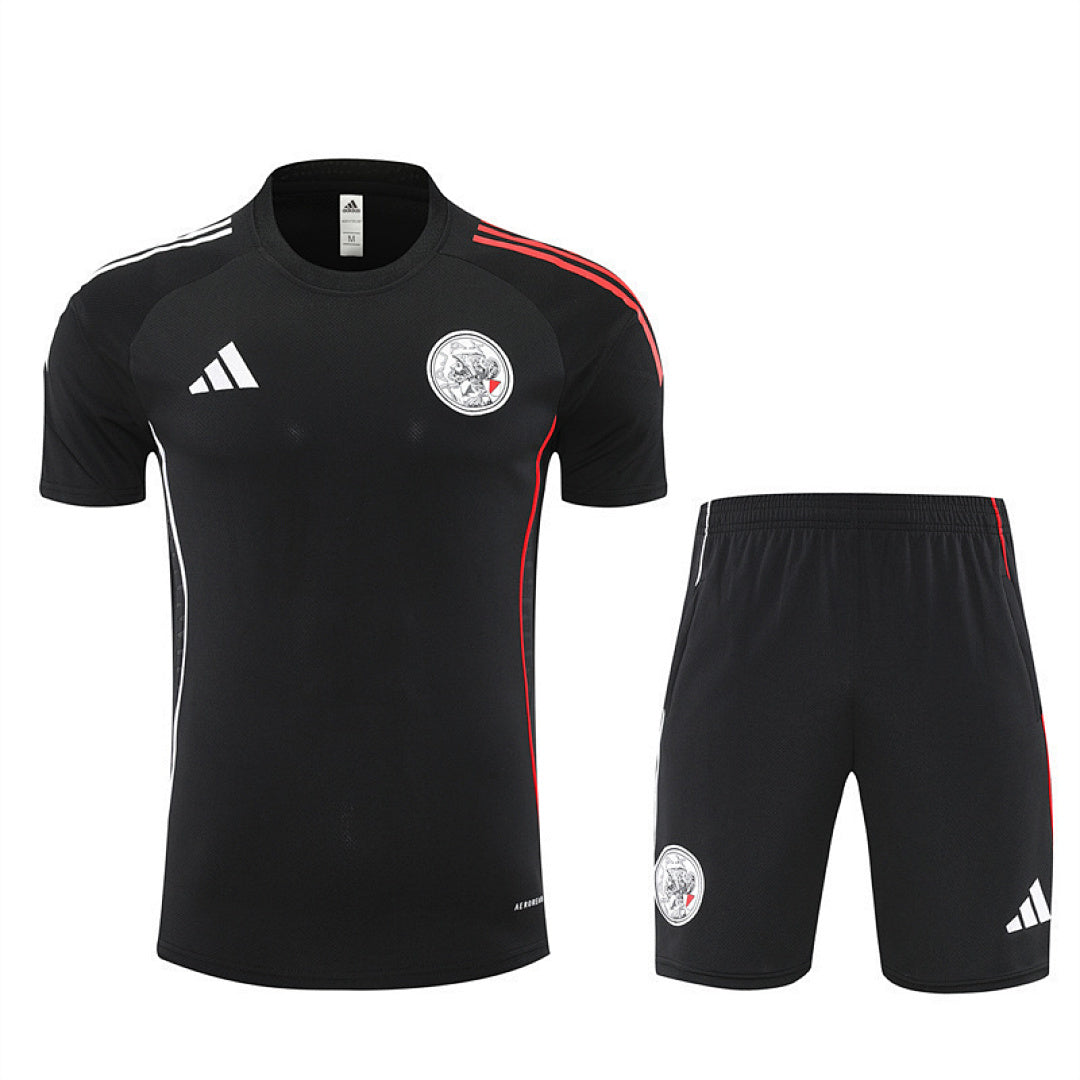 Kit Football Ajax Ensemble Training 2025/26 - Adulte / Enfant