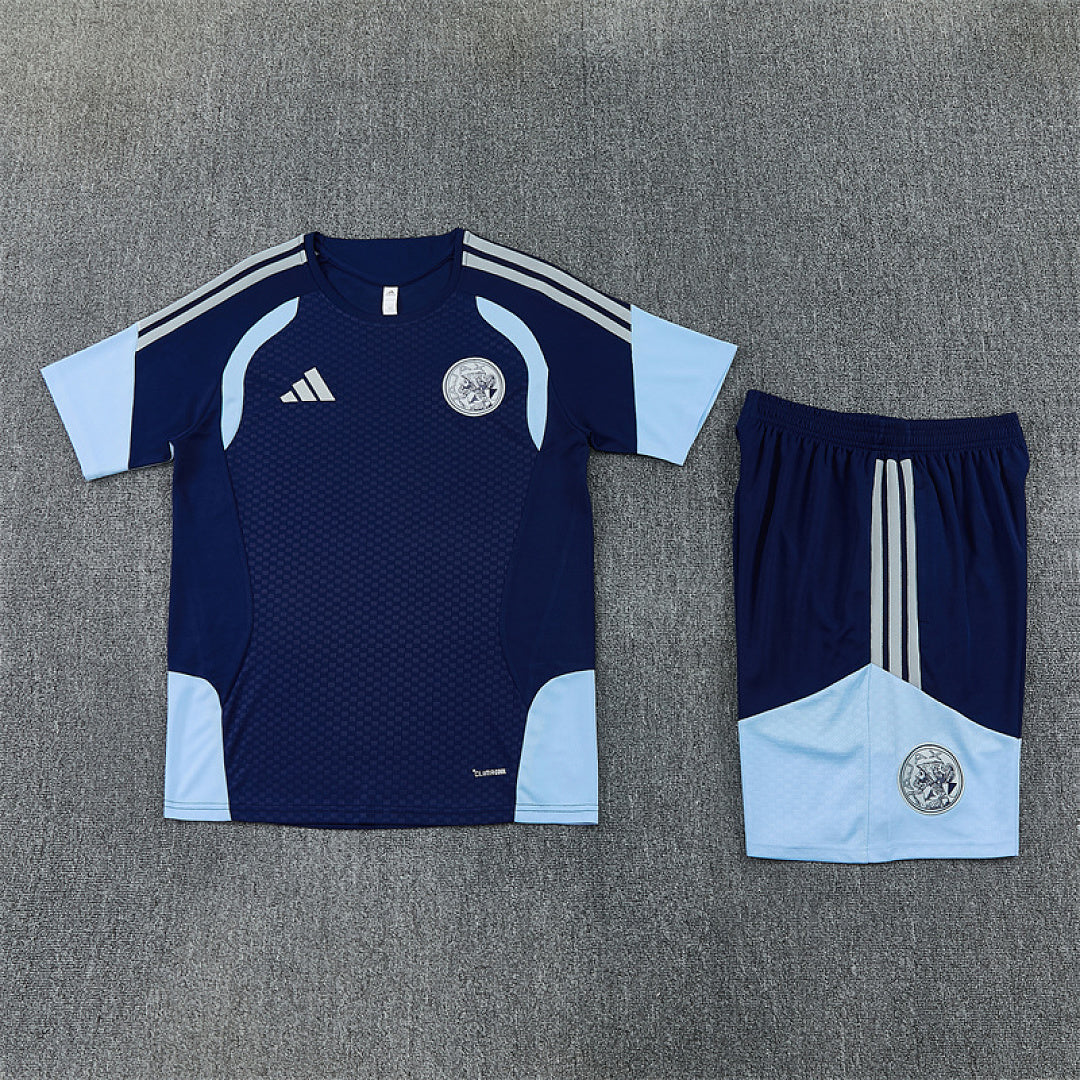 Kit Football Ajax Ensemble Training 2026/27 - Adulte