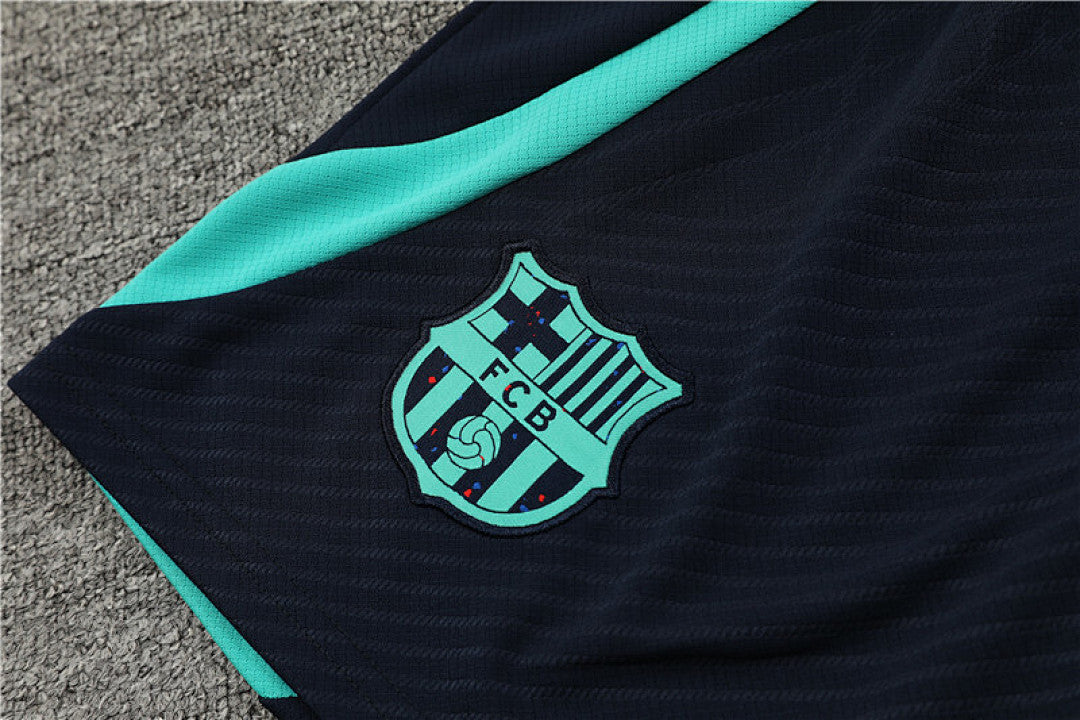 Kit Football Barcelona Ensemble Training 2023/24 - Adulte/Enfant