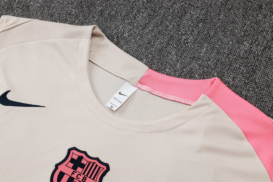 Kit Football Barcelona Ensemble Training 2025/26