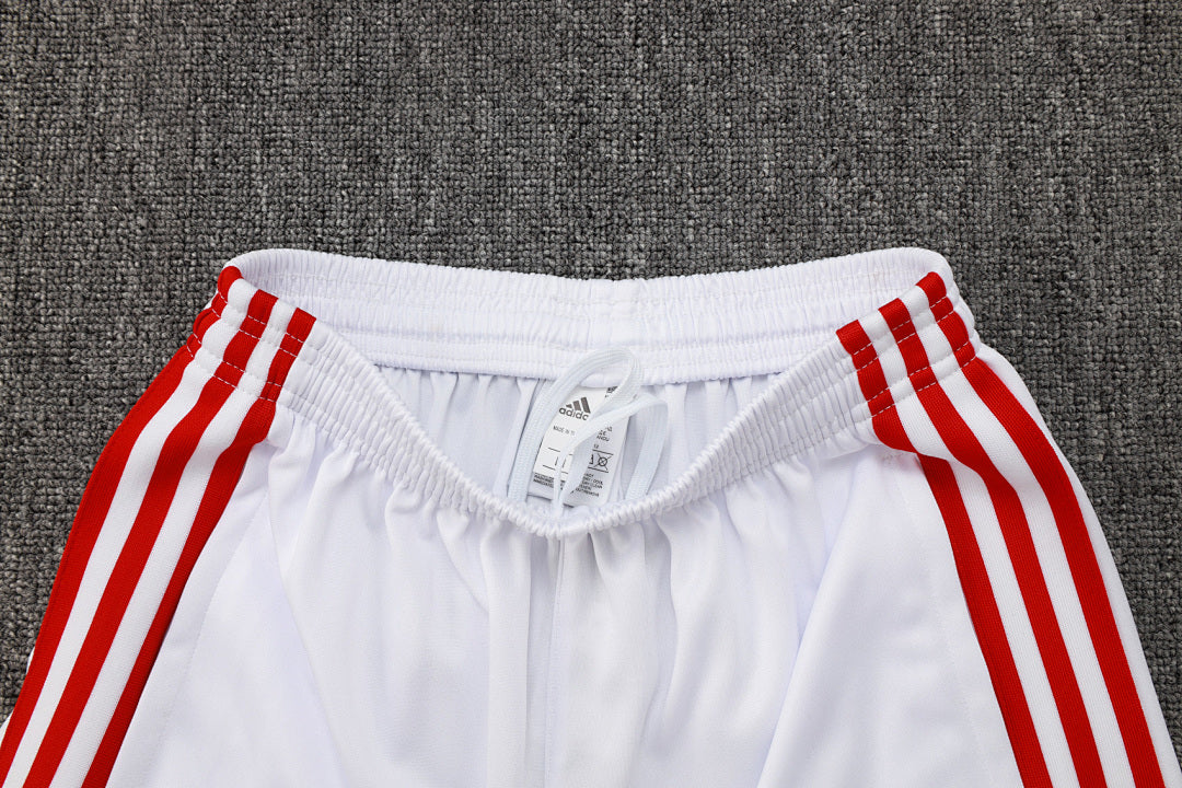 Kit Football Bayern Ensemble Training 2025/26