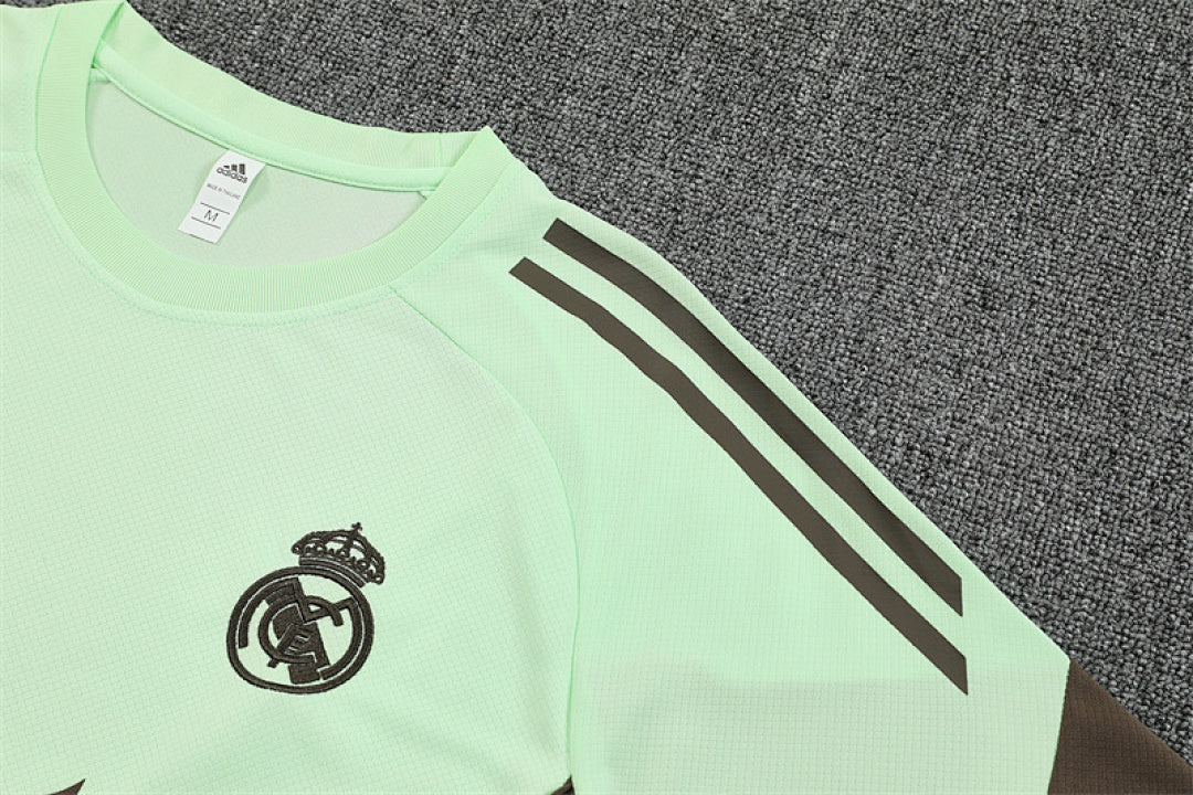 Kit football ensemble training 2025/26 - Adulte