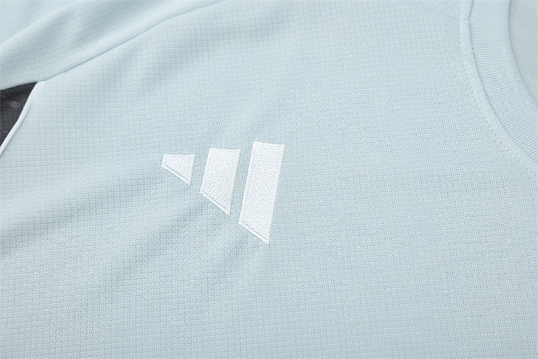 Kit football Japon ensemble training 2025/26 - Adulte