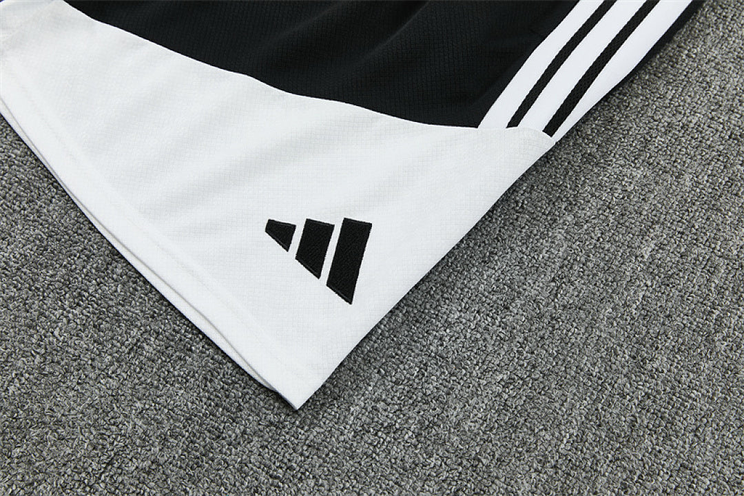 Kit Football Juventus Ensemble Training 2026/27 - Adulte/Enfant