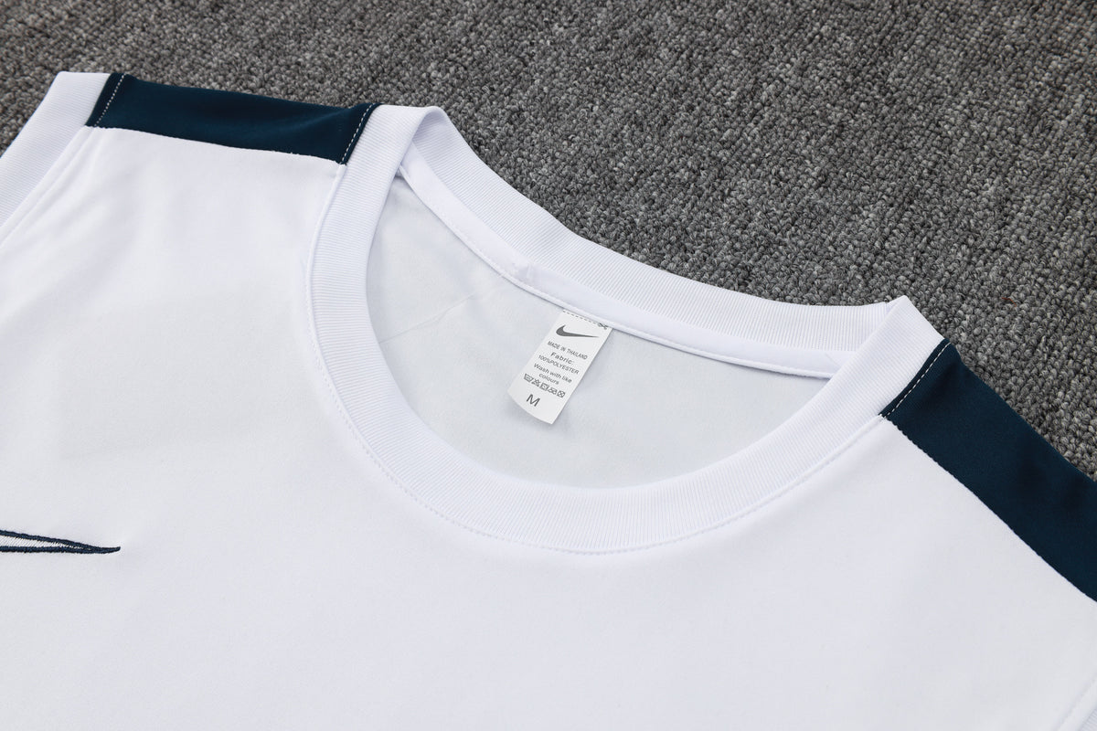 Kit Football Leipzig Ensemble Training 2023/24 Blanc