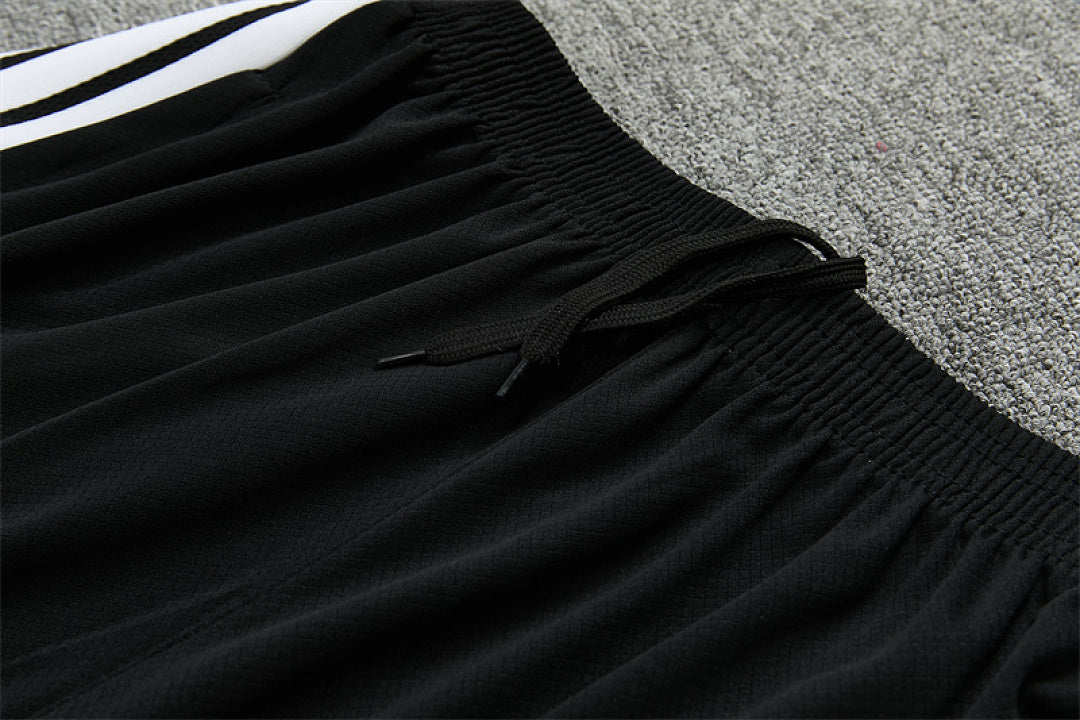 Kit football Liverpool ensemble training 2026/27 - Blanc