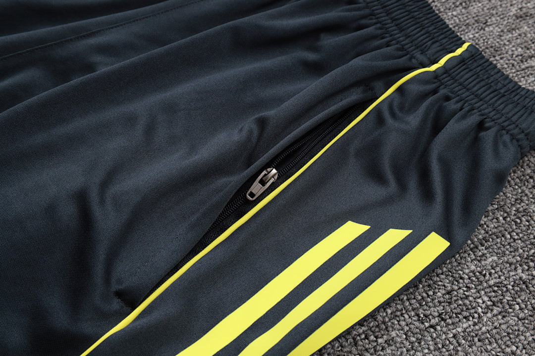 Kit Football Real Madrid Ensemble Training 2025/26