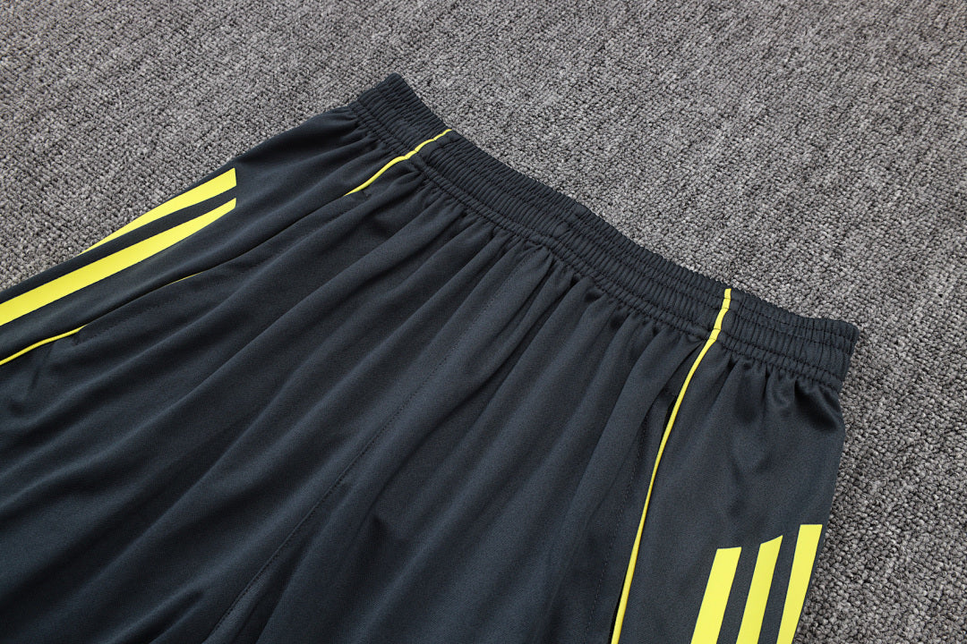 Kit Football Real Madrid Ensemble Training 2025/26