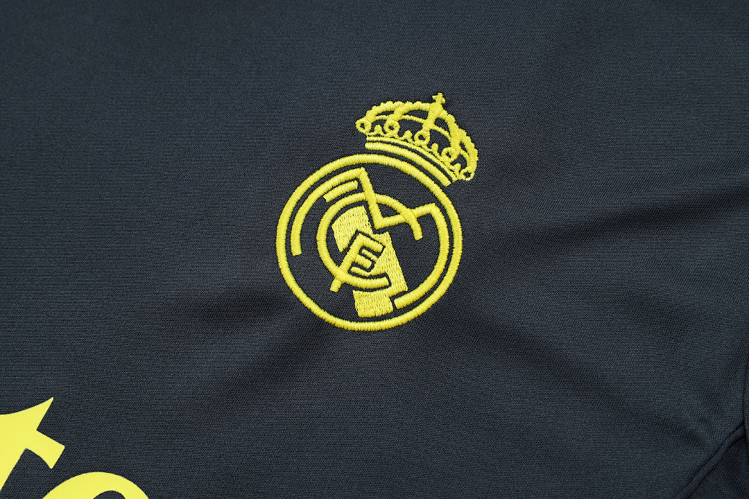 Kit Football Real Madrid Ensemble Training 2025/26