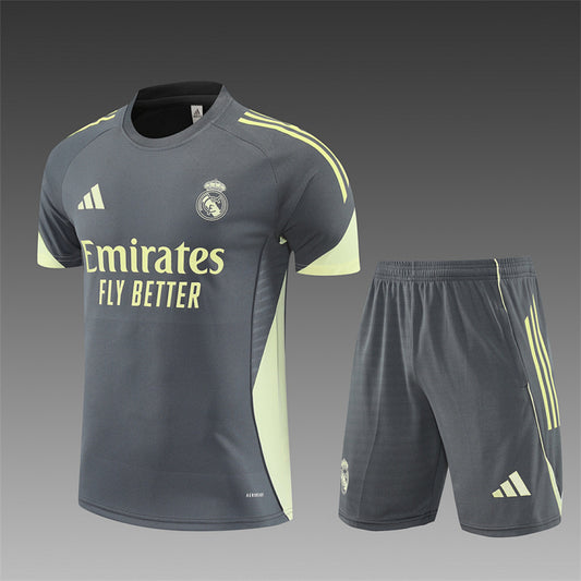 Kit Football Real Madrid Ensemble Training 2025/26 - Adulte/Enfant