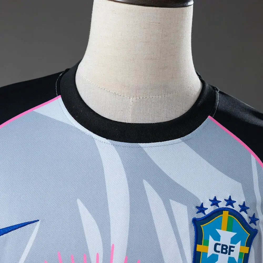 Maillot Brésil Christ Rédempteur 2026/27 Rose