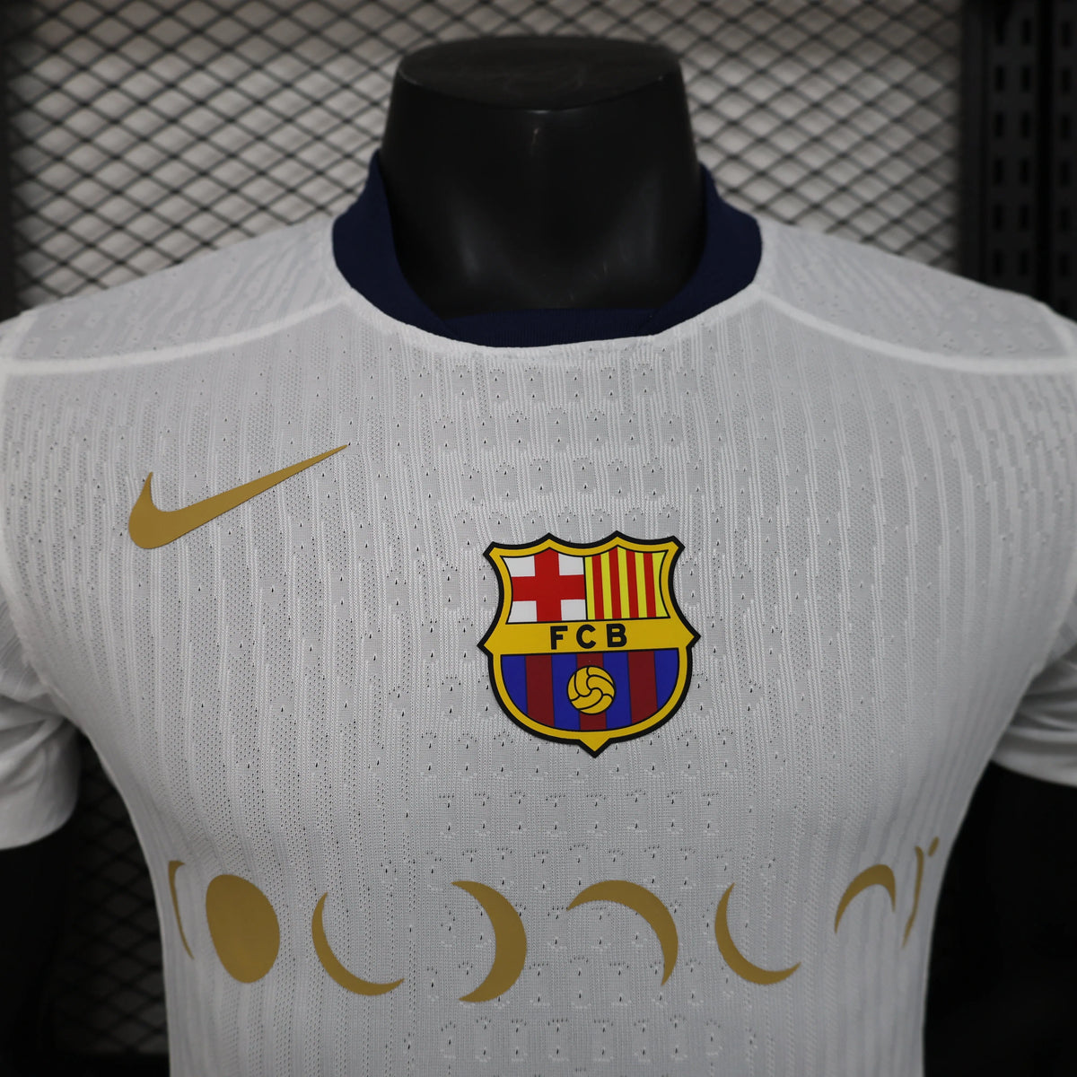 Maillot FC Barcelone/Barcelona Blanc Coldplay Player Version 2024/25