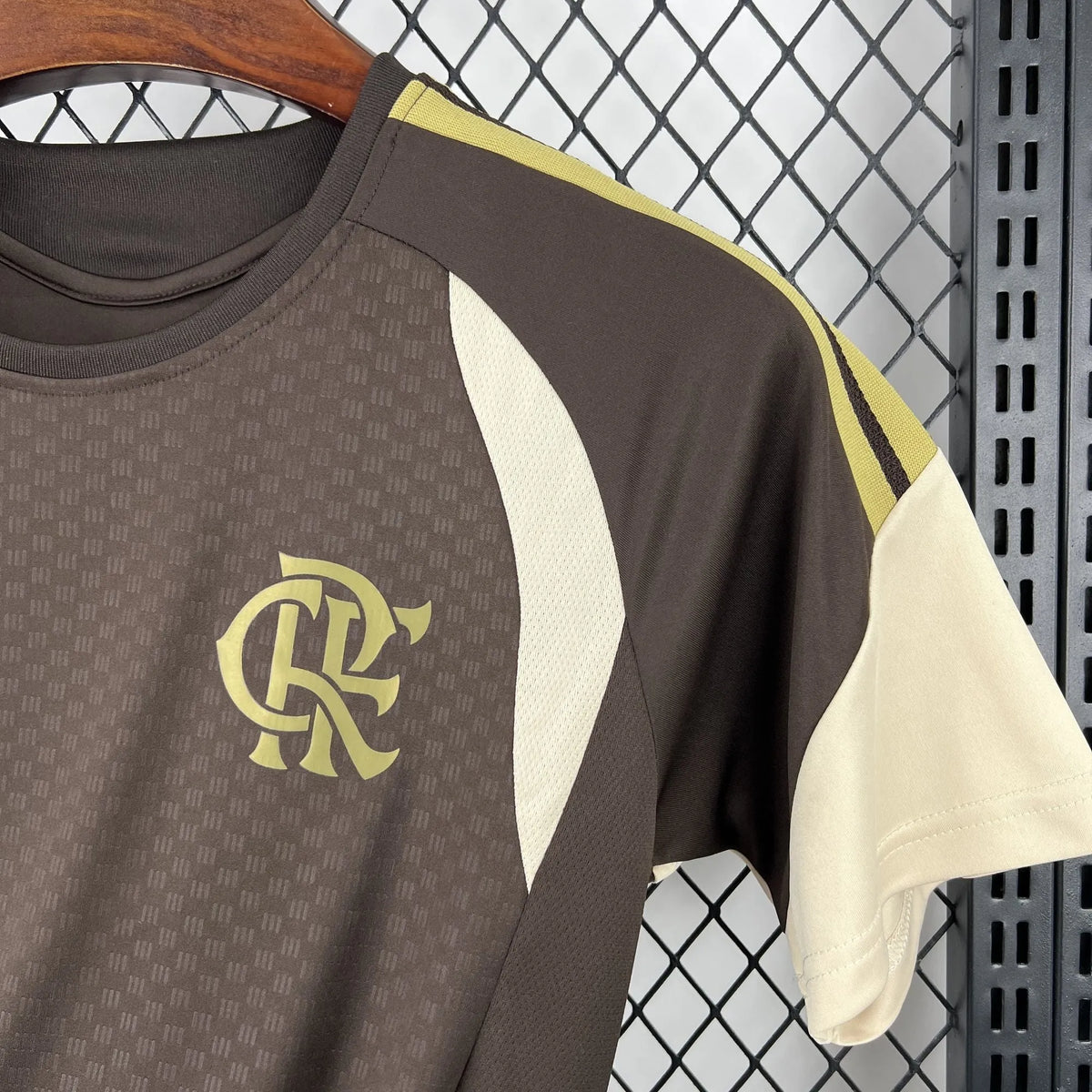 Maillot Flamengo pré match 26/27 marron