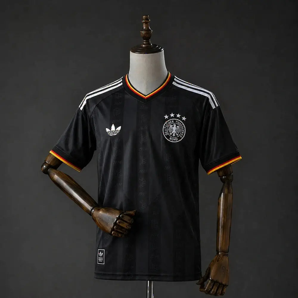 Maillot football Allemagne version commémorative 2026