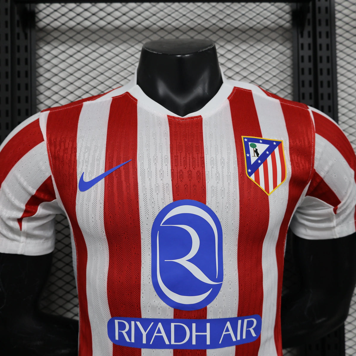 Maillot football Atletico Madrid domicile Player Version 2025/26