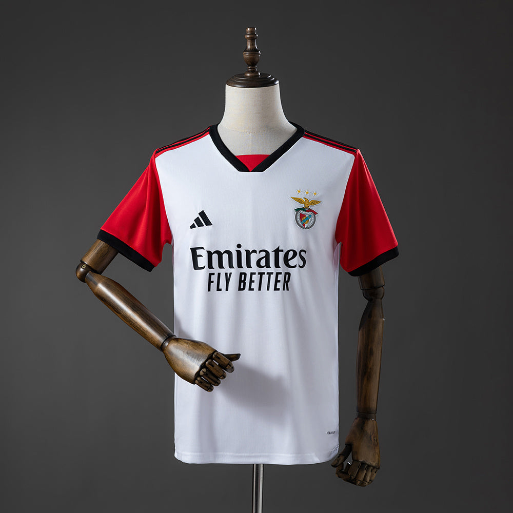 Maillot football Benfica version spéciale 2026/27