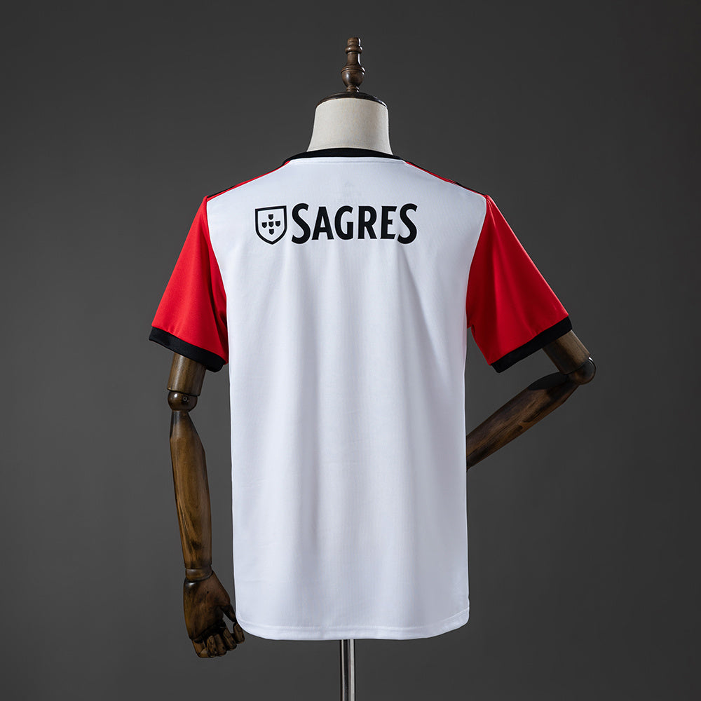 Maillot football Benfica version spéciale 2026/27