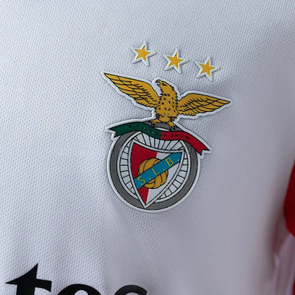 Maillot football Benfica version spéciale 2026/27