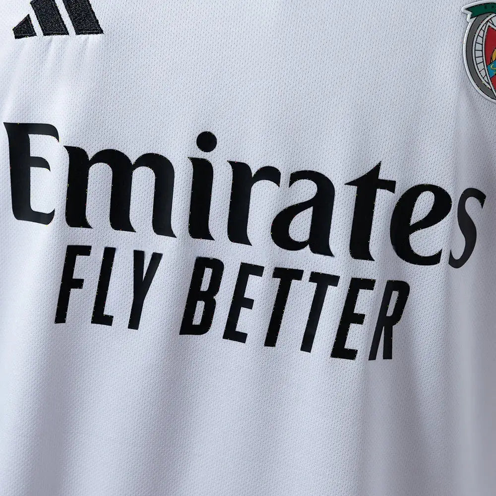 Maillot football Benfica version spéciale 2026/27