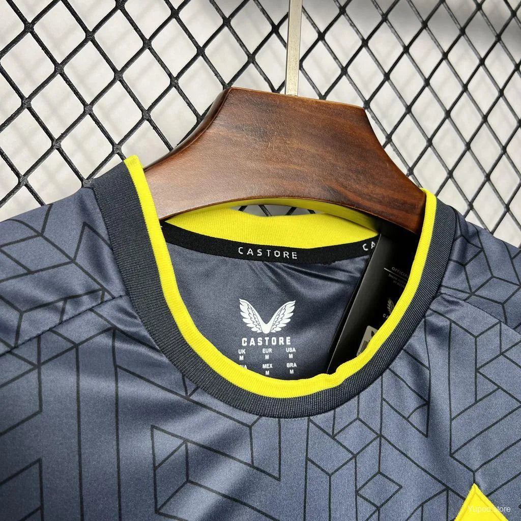 Maillot football Everton extérieur 2024/25