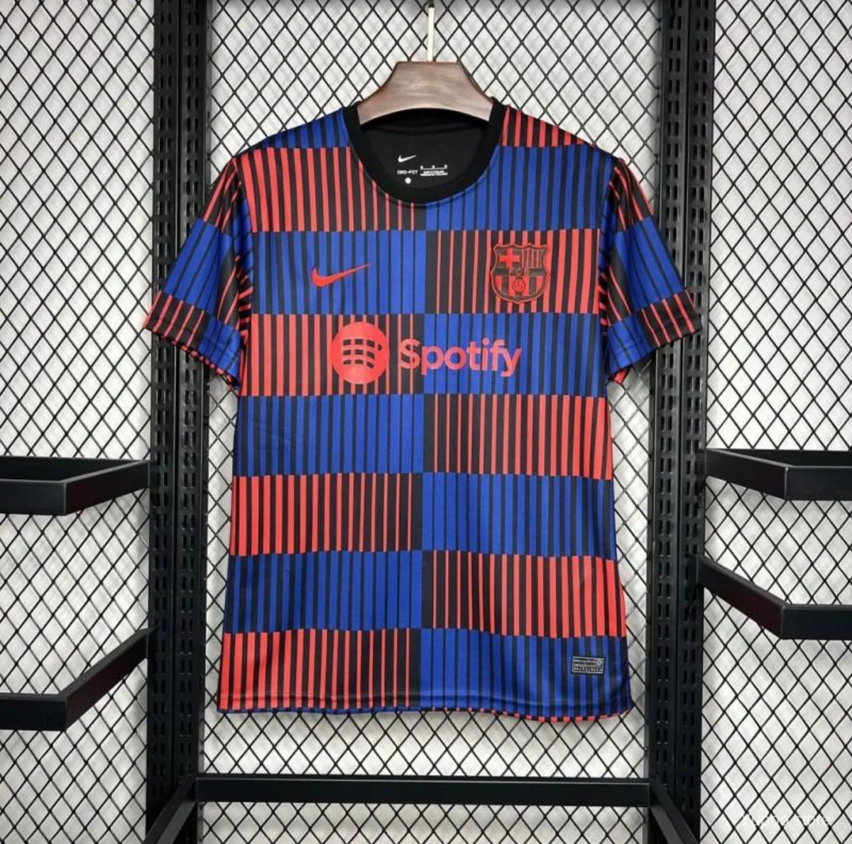 Maillot football FC Barcelone Barcelona pré-match 2024/25