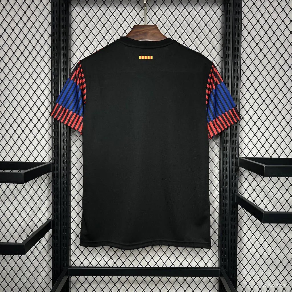 Maillot football FC Barcelone Barcelona pré-match 2024/25