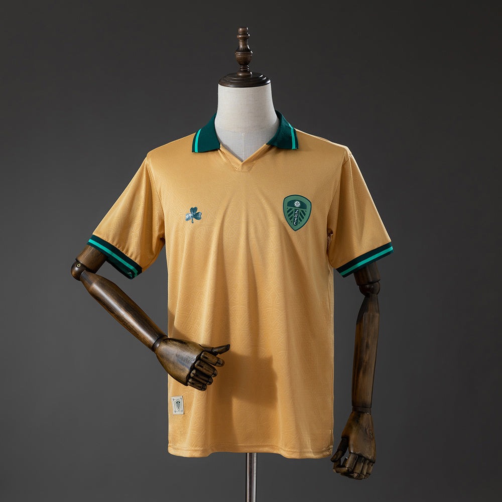 Maillot football Leeds United Saint Patrick 2026/27