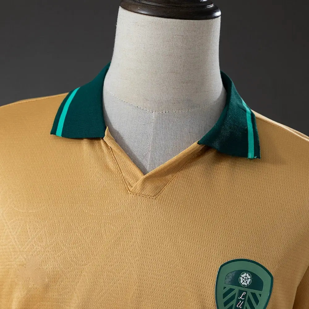 Maillot football Leeds United Saint Patrick 2026/27