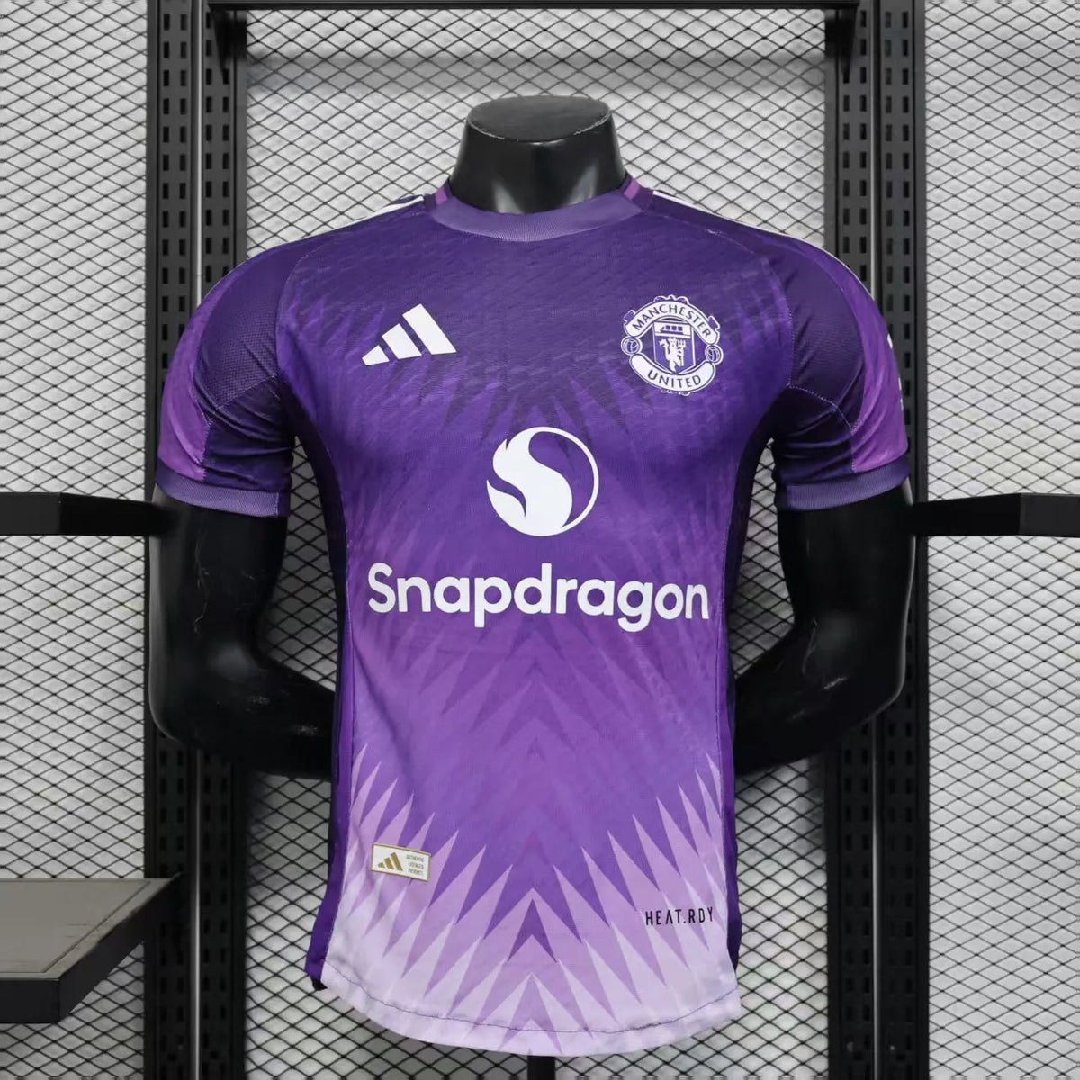 Maillot football Manchester United violet Player Version 2025/26