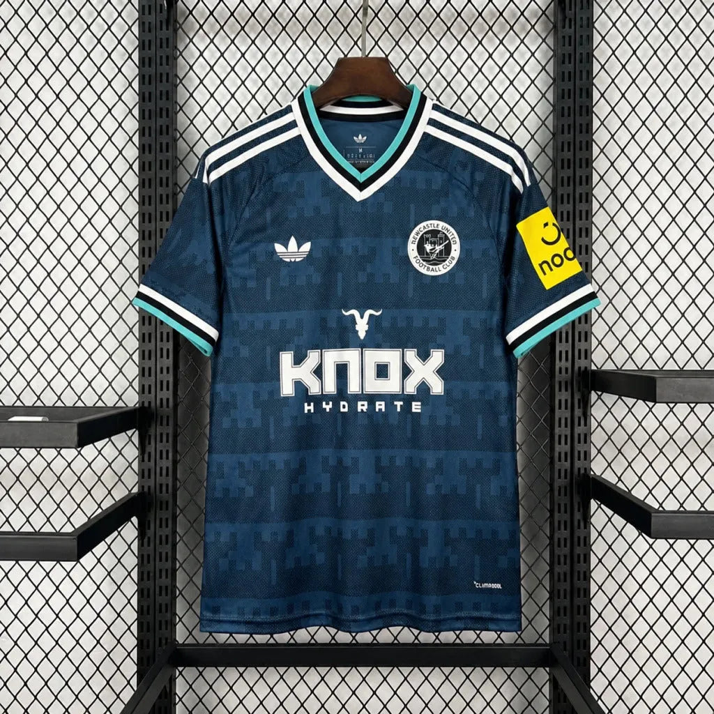 Maillot football Newcastle extérieur 2026/27
