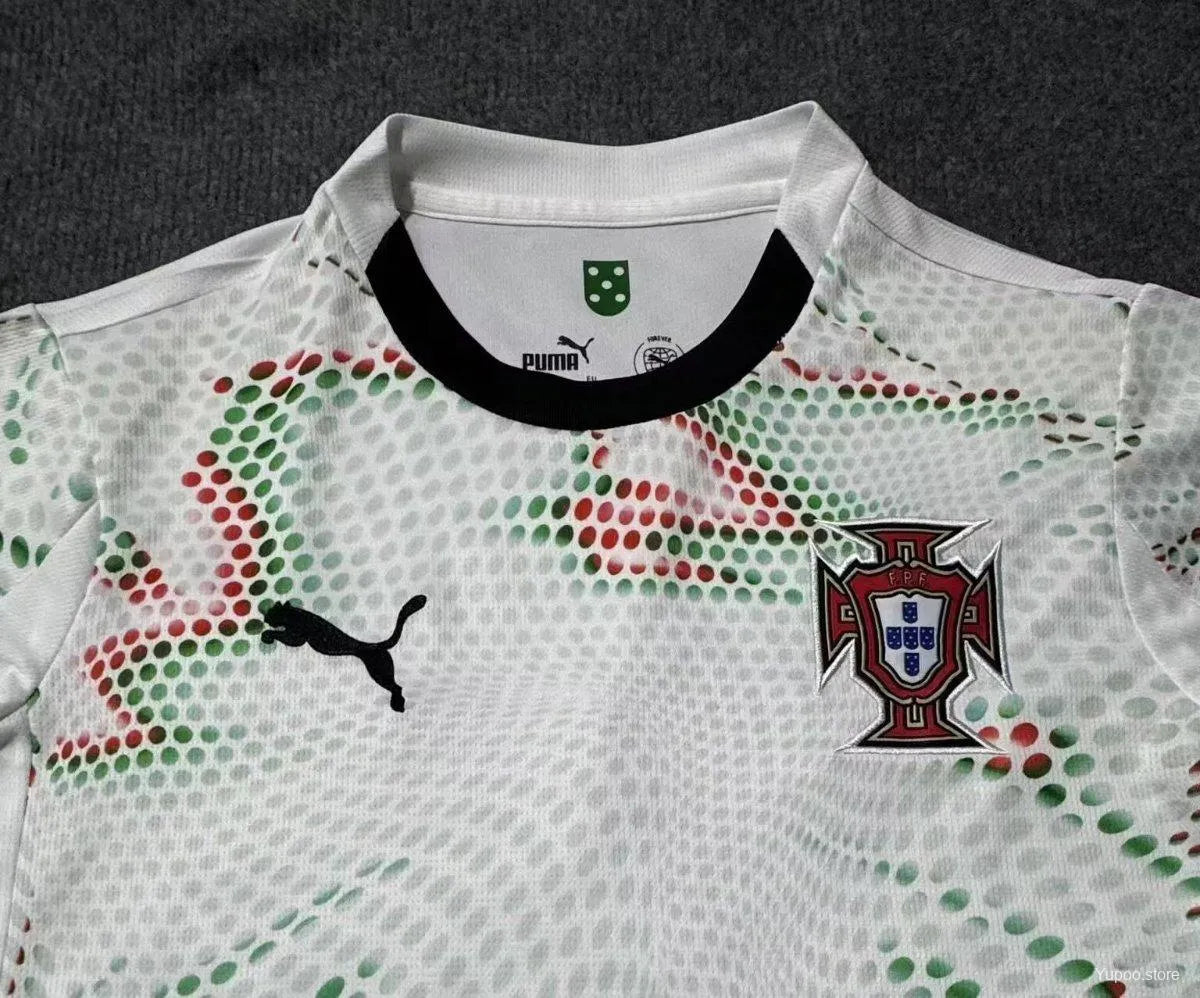 Maillot football Portugal 2024/25