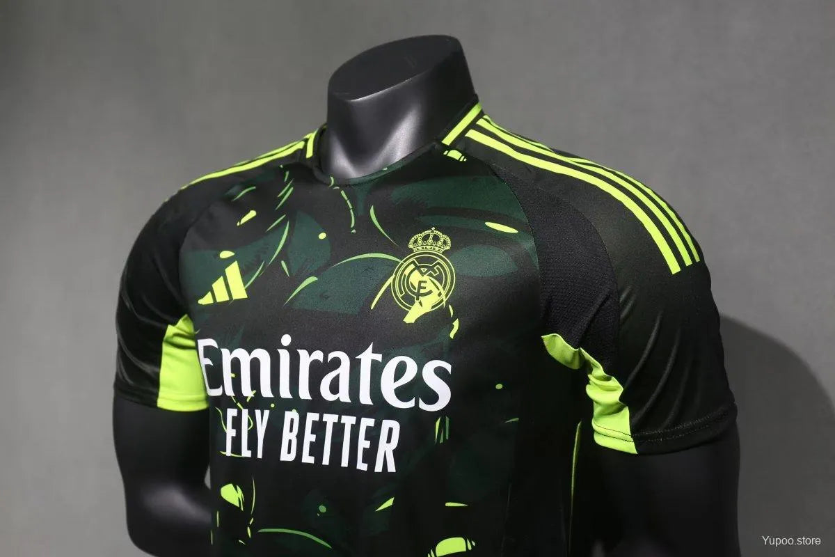 Maillot football Real Madrid Black Green Pré-match Player Version 2024/25