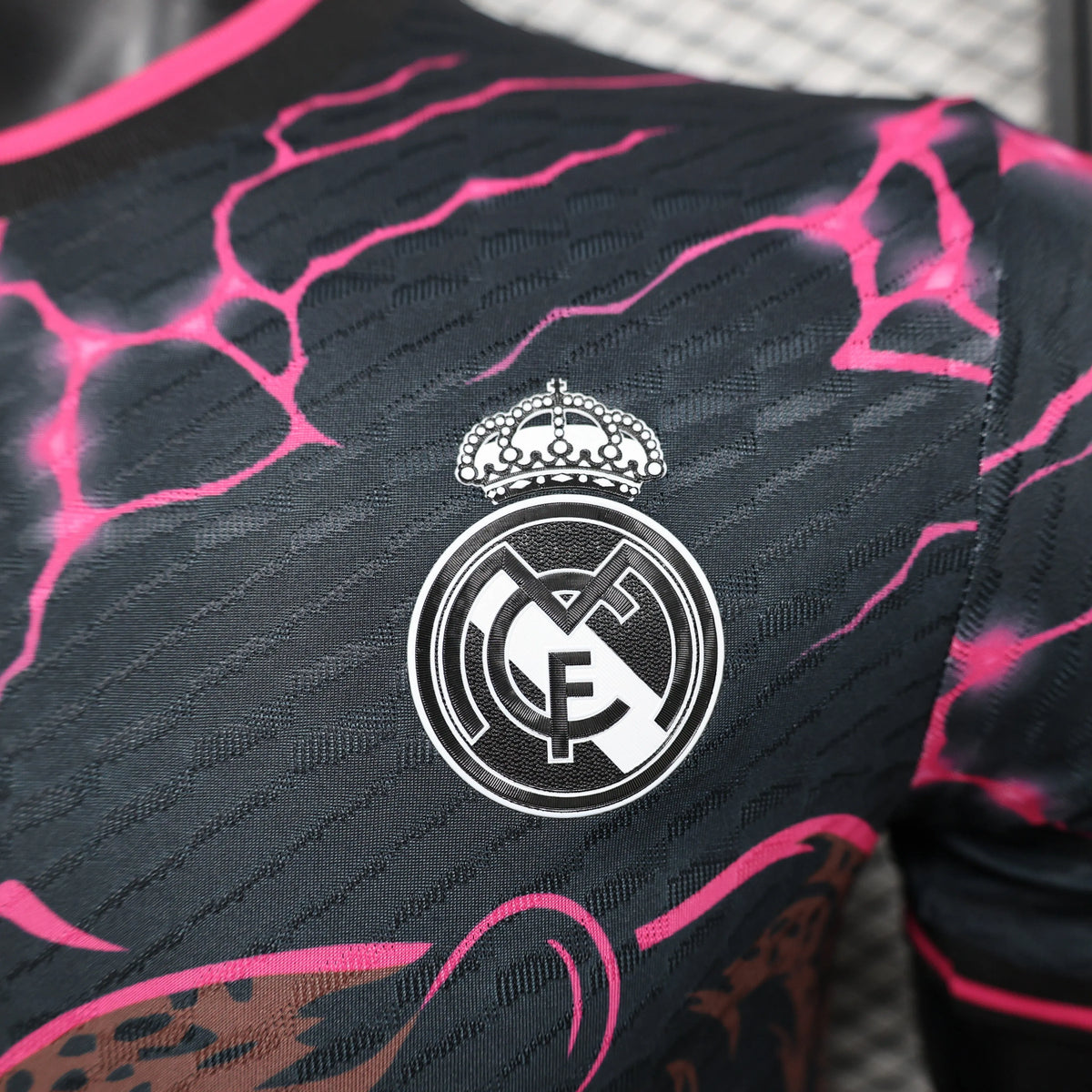 Maillot football Real Madrid Black Purple Panther Panthère noire Player Version 2024/25
