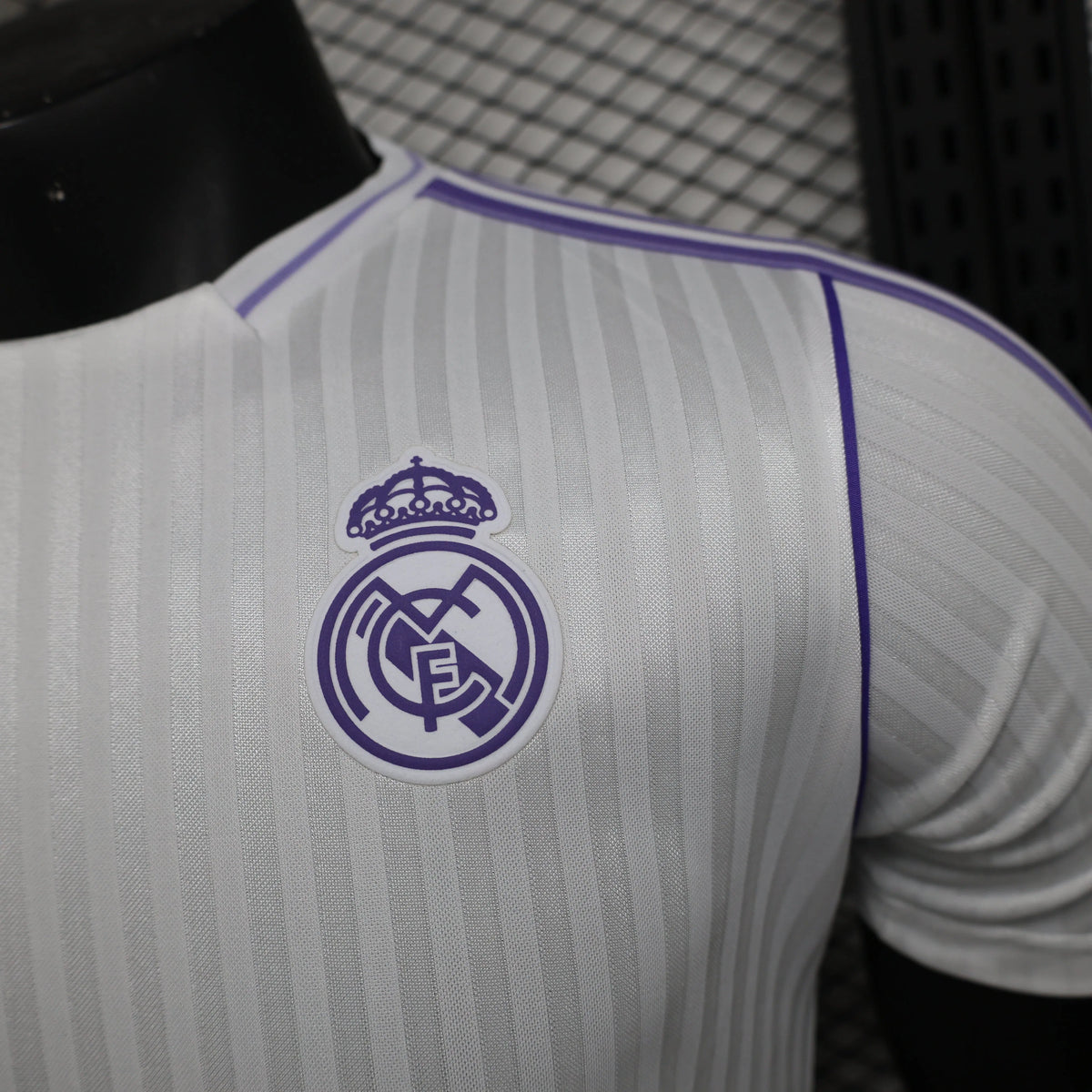 Maillot football Real Madrid Blanc Violet Player Version 2025/26