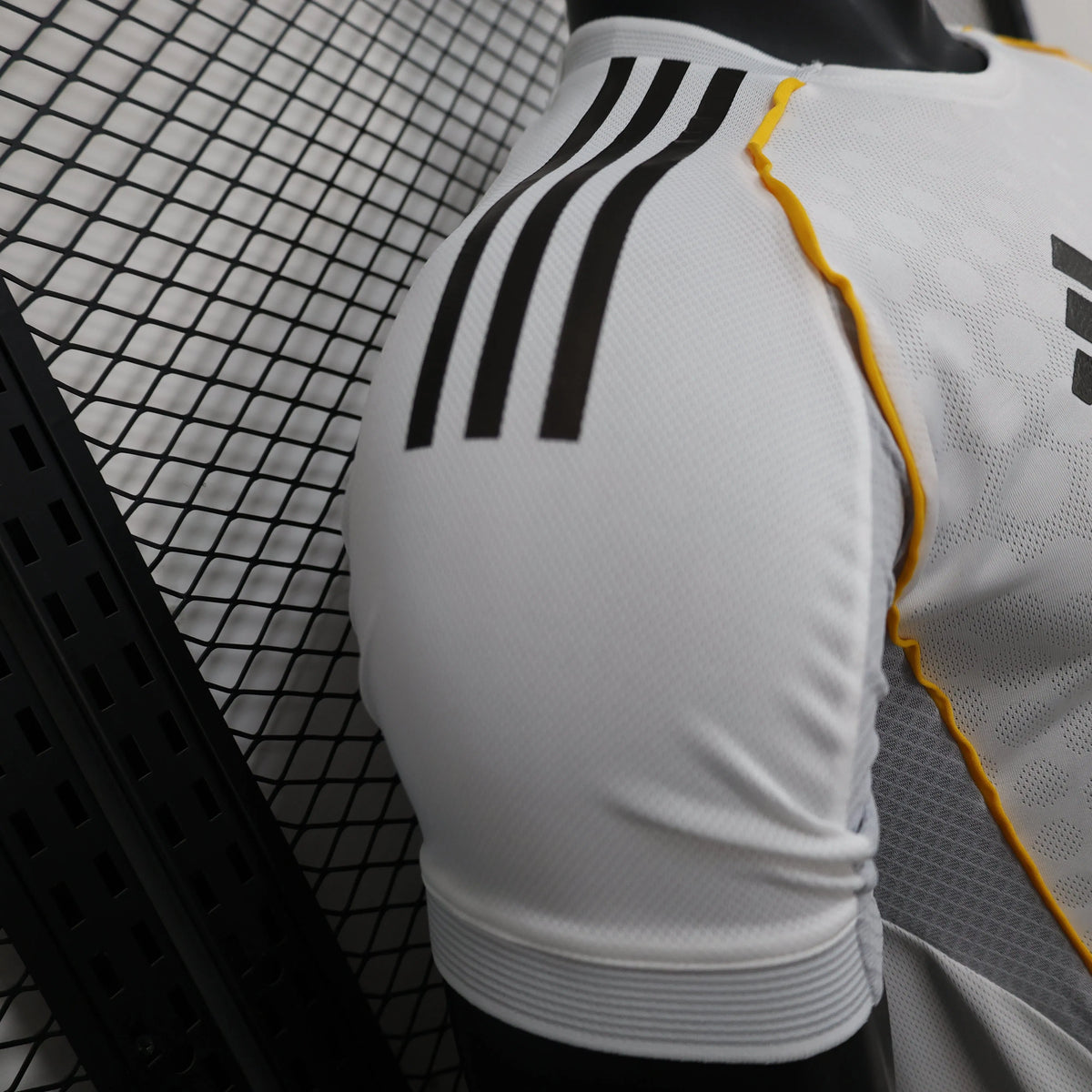 Maillot football Real Madrid domicile Player Version 2025/26