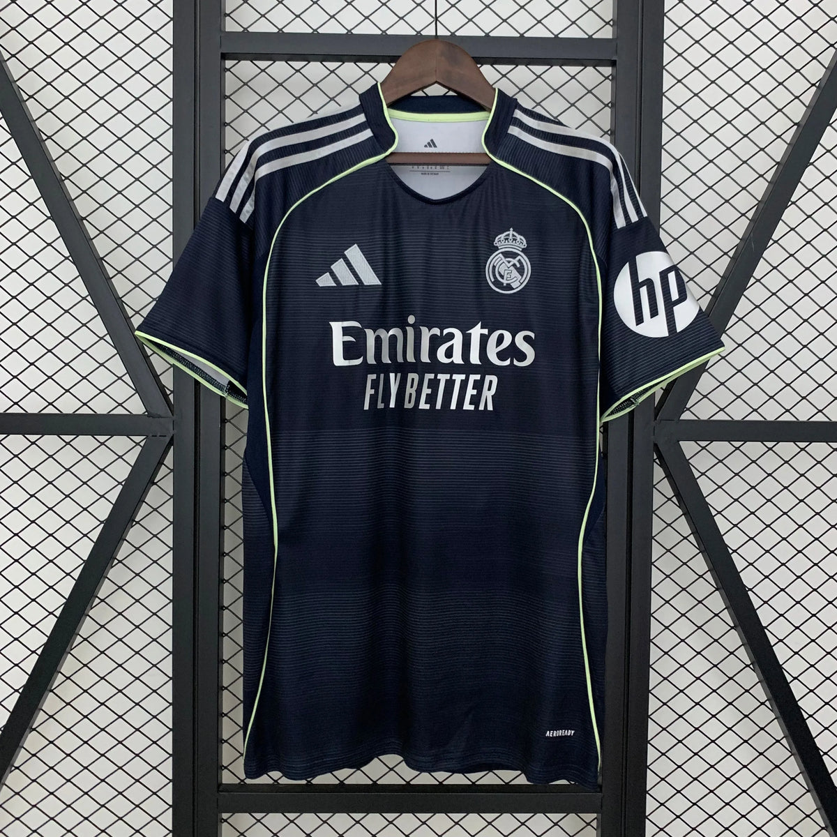 Maillot football Real Madrid extérieur 2025/26