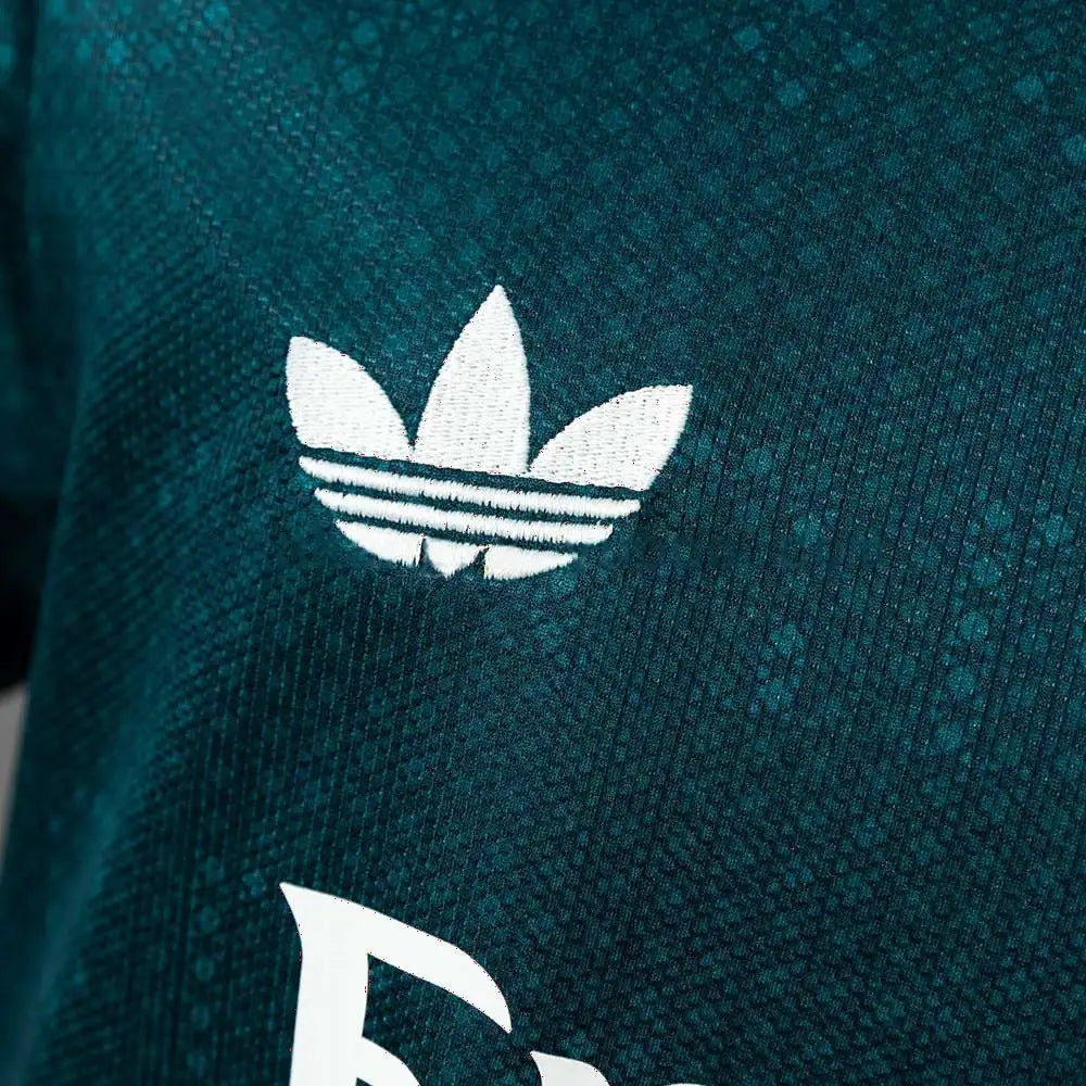 Maillot football Real Madrid extérieur manches longues 2026/27